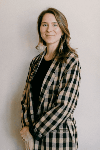 Katie McGinnis Broker